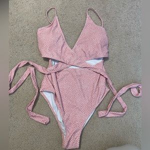 NWOT Pink Lily Swim Suit